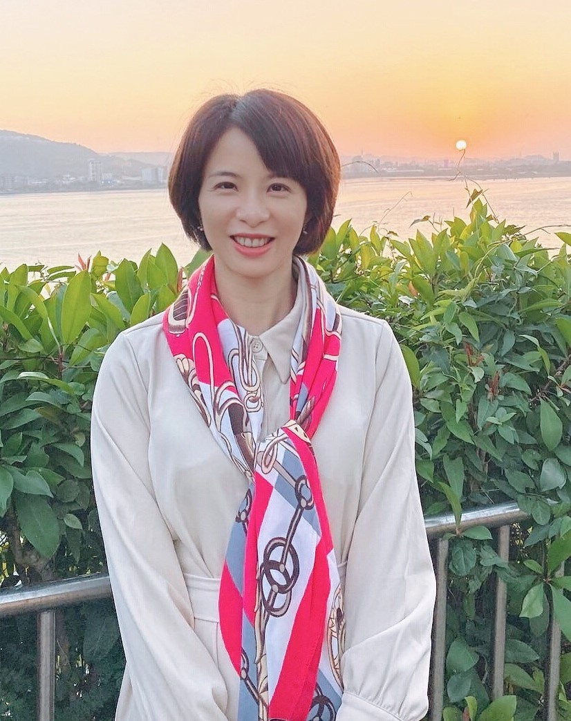 張婷婷校長